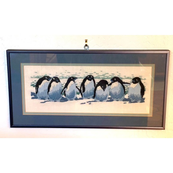 VTG 60S 70S ART CREWEL NEEDLEPOINT EMBROIDERY FRAMED ON CANVAS 8X16” Penguins